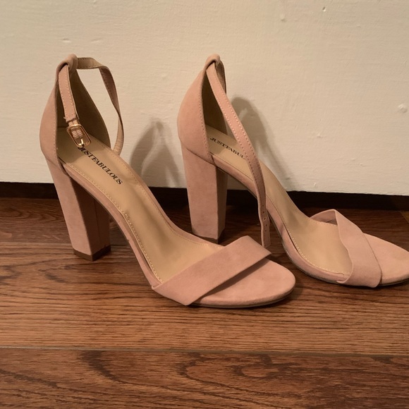 Blush Heels - Picture 4 of 8
